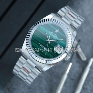 Rolex Datejust 36 904L Stainless Steel Case & Oyster Bracelet Green Malachite Dial