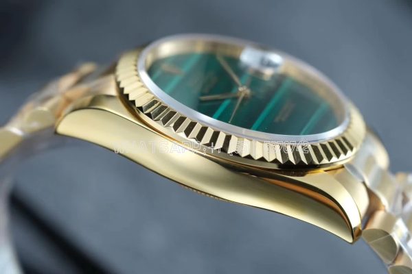 Rolex Datejust 36 Full Yellow Gold Bracelet Green Malachite Dial