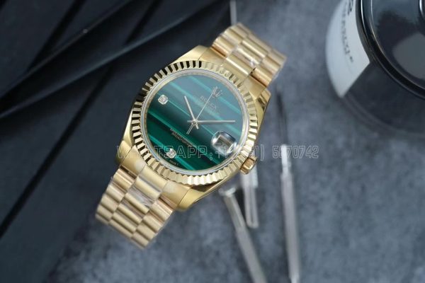 Rolex Datejust 36 Yellow Gold Bracelet Green Malachite Dial Diamonds