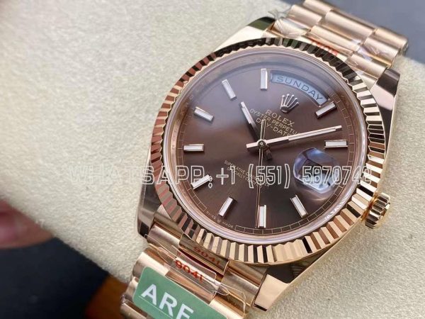 Rolex Day-Date 40mm 228235 Brown Dial Rose Gold VR3255 AR Factory