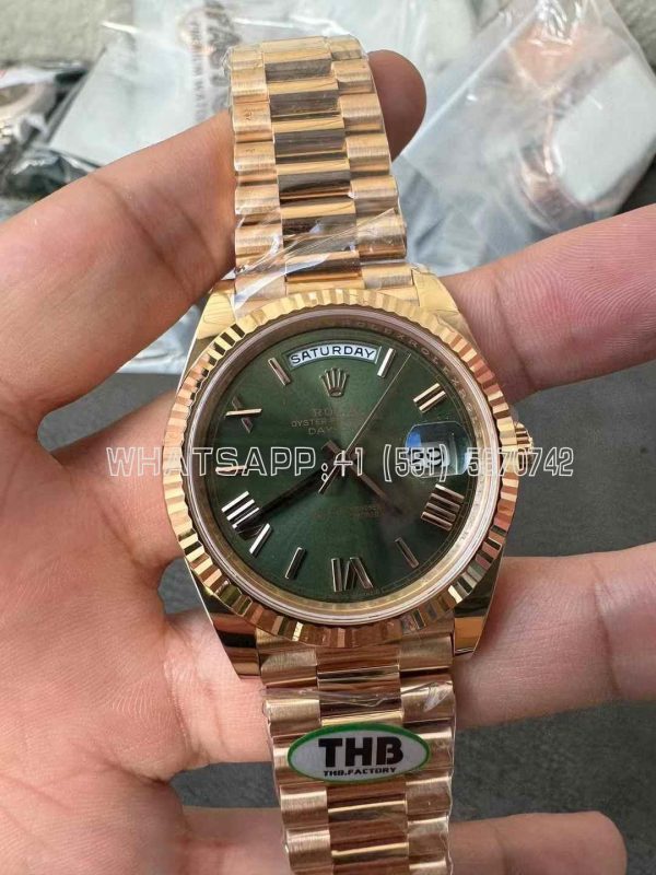 Rolex Day-Date 40mm 228238 Green Roman Dial Rose gold 3255 Gain Weight THBF