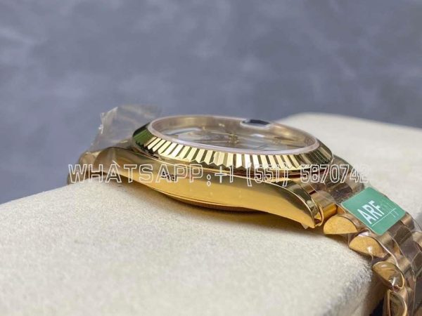 Rolex Day-Date 40mm 228238 Silver Roman Dial Yellow Gold VR3255 AR Factory