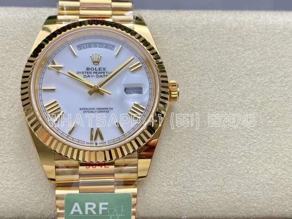 Rolex Day-Date 40mm 228238 White Roman Dial Yellow Gold VR3255 AR Factory