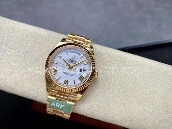 Rolex Day-Date 40mm 228238 White Roman Dial Yellow Gold VR3255 AR Factory