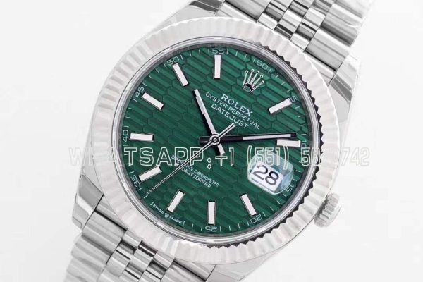 Rolex Datejust 41mm 126334 Fluted Fluted-Motif Jubilee Green Dial EWF