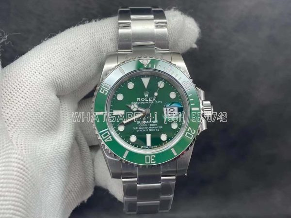 Rolex Submariner Date 116610LV ‘HULK’ 40mm Full 904L Green Dial VS Factory