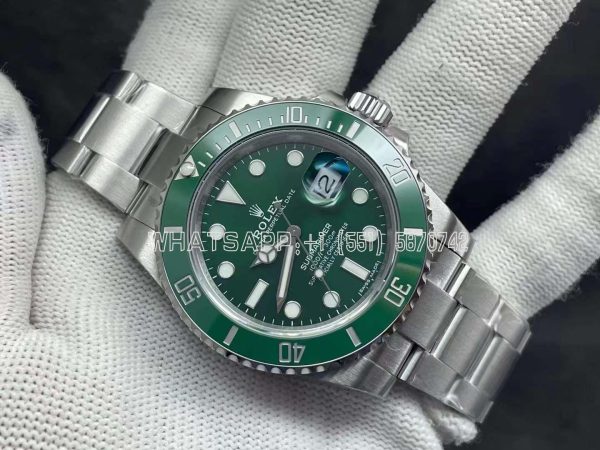 Rolex Submariner Date 116610LV ‘HULK’ 40mm Full 904L Green Dial VS Factory