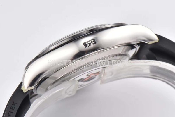 Rolex Daytona 116519 Black Dial on Oysterflex Strap SH4130 Clean Factory - Image 4