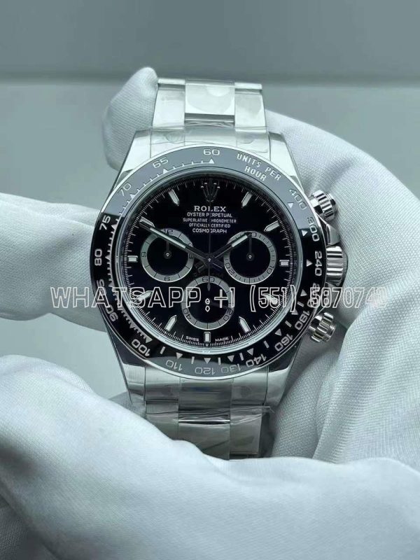 Rolex Daytona 126500 Black Dial on SS Bracelet Strap 4131