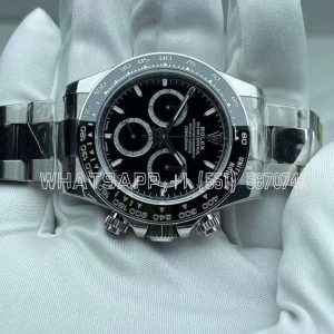 Rolex Daytona 126500 Black Dial on SS Bracelet Strap 4131
