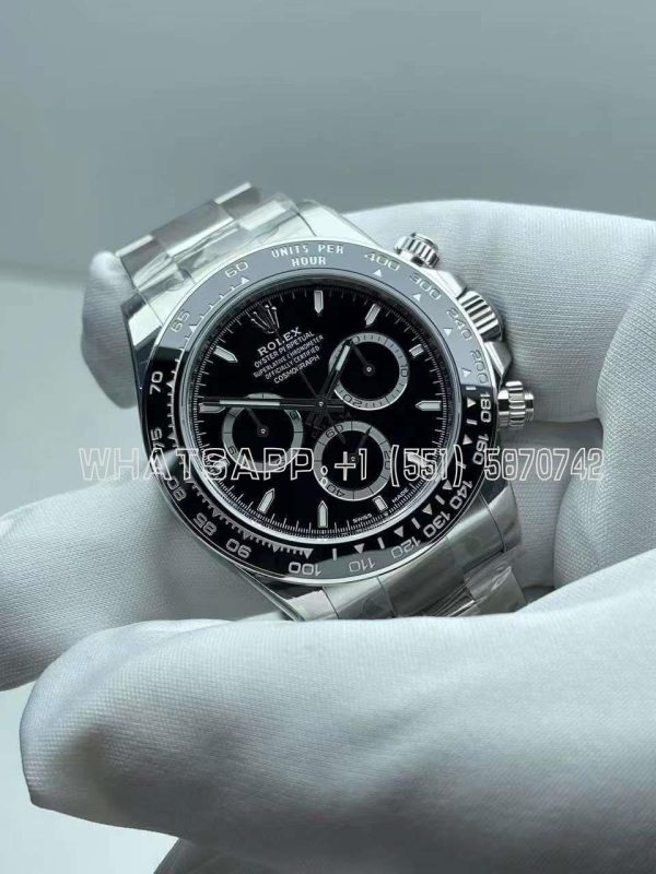 Rolex Daytona 126500 Black Dial on SS Bracelet Strap 4131