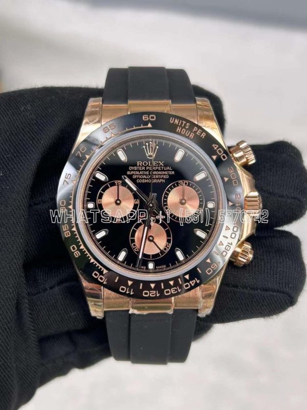 Rolex Daytona 126515 RG/Black Dial on Oysterflex Strap