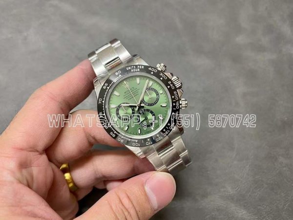 Rolex Daytona Green Dial Black Bezel in Steel Swiss 4130 NOOB Factory