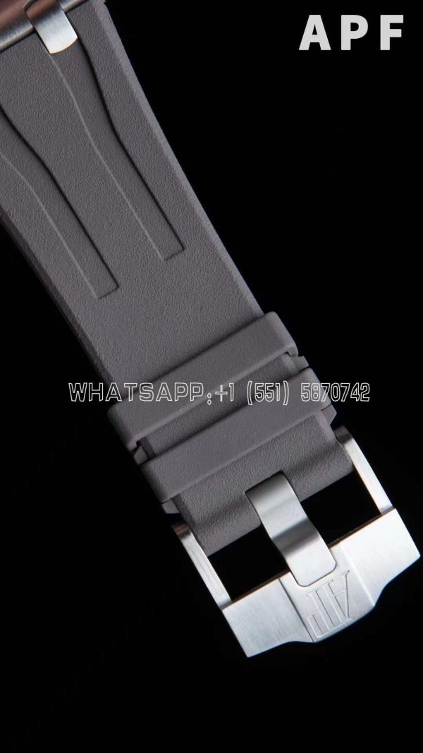 Audemars Piguet Royal Oak Offshore 26400IO Gray Panda Plate - Image 8