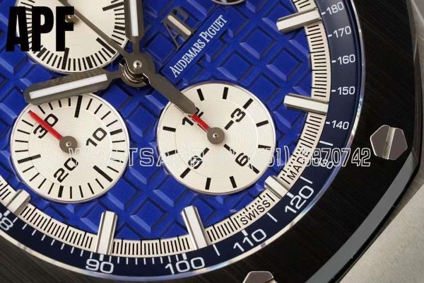 Audemars Piguet Royal Oak Offshore 26401PO Blue Dial - Image 5