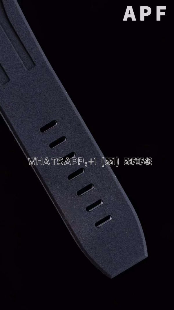 Audemars Piguet Royal Oak Offshore 44mm Black Ceramic SS Gray Dial on Black Rubber Strap A3126 - Image 9