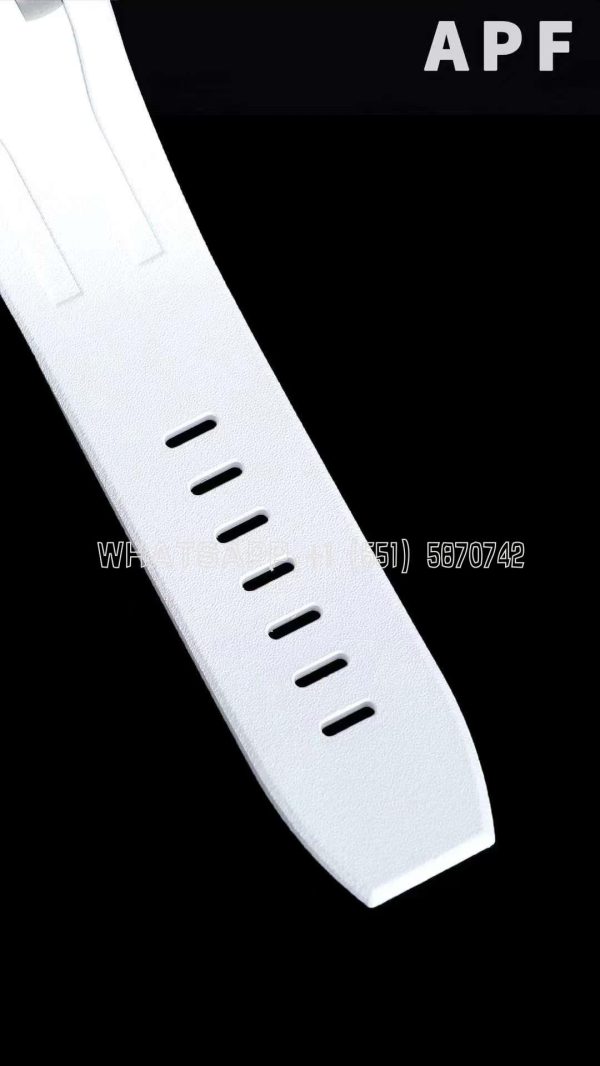 Audemars Piguet Royal Oak Offshore 44mm White Ceramic White Dial on White Rubber Strap A3126 - Image 8