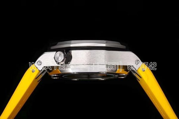 Audemars Piguet Royal Oak Offshore Diver Chrono 26703ST.OO.A051CA.01 SS Yellow Dial Swiss 3124 JJF - Image 5