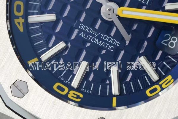 Audemars Piguet Royal Oak Offshore Diver Steel Blue Dial 15710ST SIHH - Image 5
