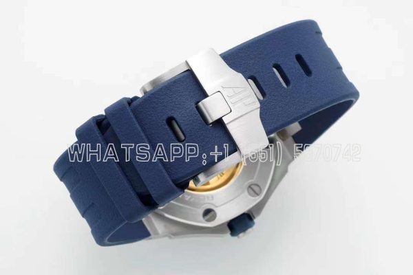 Audemars Piguet Royal Oak Offshore Diver Steel Blue Dial 15710ST SIHH - Image 6