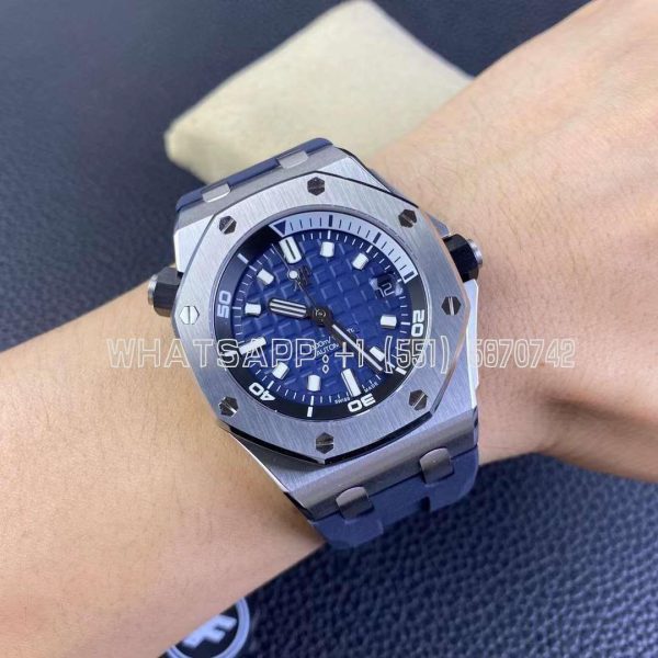 Audemars Piguet Royal Oak Offshore Diver Steel Blue Dial 15720ST