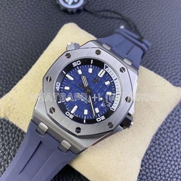 Audemars Piguet Royal Oak Offshore Diver Steel Blue Dial 15720ST