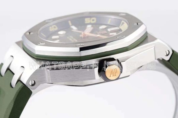 Audemars Piguet Royal Oak Offshore Diver Steel Khaki Dial Ref. 15720ST - Image 6