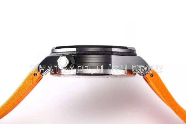 Audemars Piguet Royal Oak Offshore Diver Steel Orange Dial 15710ST SIHH 2017 - Image 6