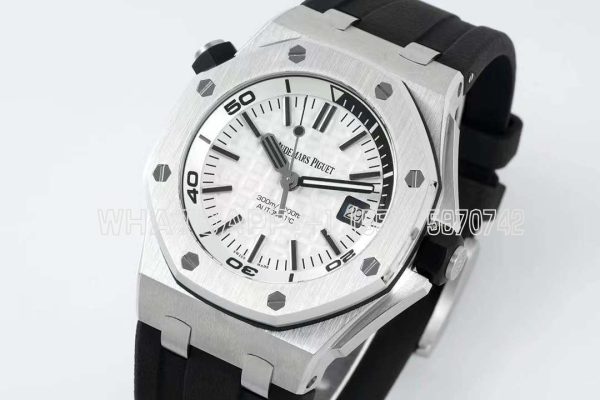 Audemars Piguet Royal Oak Offshore Diver Steel White Dial