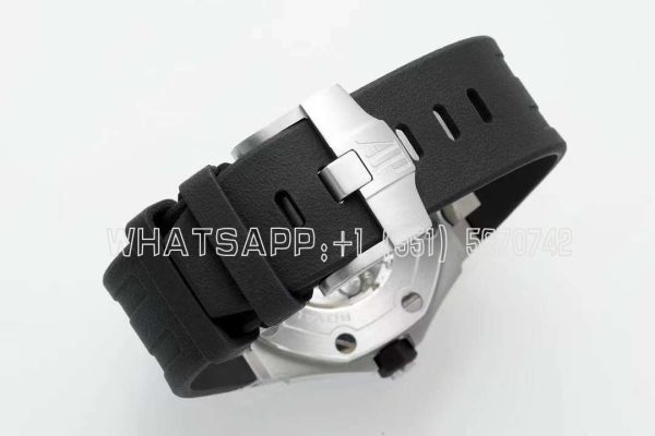 Audemars Piguet Royal Oak Offshore Diver Steel White Dial