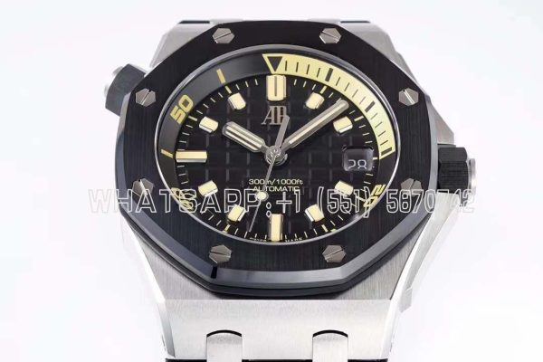 Audemars Piguet Royal Oak Offshore Diver White Gold Black Dial Ref. 15720CN