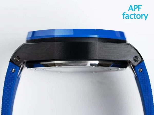 Audemars Piguet Royal Oak Offshore Novelty 44mm Blue Dial Ref. 26405CE - Image 8