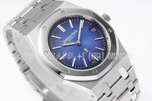 Audemars Piguet Royal Oak 15202 39mm Smoked Blue Dial
