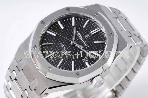 Audemars Piguet Royal Oak 15400 41mm Steel Black Dial