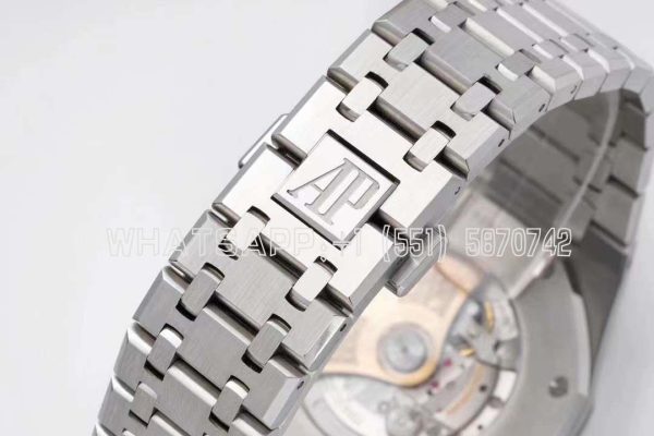 Audemars Piguet Royal Oak 15400 41mm Steel Grey Dial - Image 8