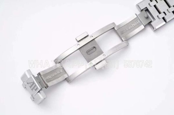 Audemars Piguet Royal Oak 15400 41mm Steel Grey Dial - Image 9