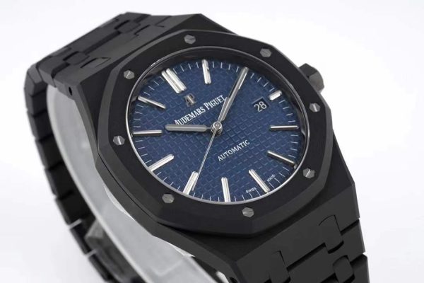 Audemars Piguet Royal Oak 15400 Blue Dial in PVD
