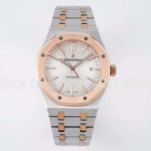Audemars Piguet Royal Oak 15400SR.OO.1220SR.01 White Textured Dial