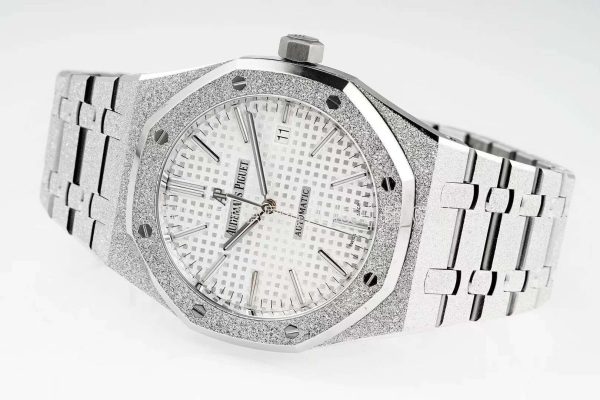 Audemars Piguet Royal Oak 15410 37mm White Dial in Frosted Gold