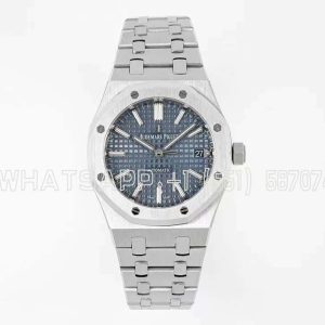 Audemars Piguet Royal Oak 15450ST 37mm Blue Dial in Steel