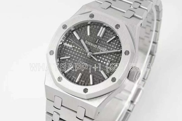 Audemars Piguet Royal Oak 15450ST 37mm Gray Dial in Steel