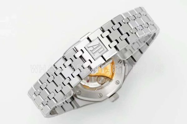 Audemars Piguet Royal Oak 15450ST 37mm Gray Dial in Steel - Image 6