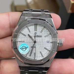 Audemars Piguet Royal Oak 15450ST 37mm White Dial in Steel