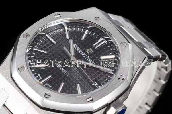 Audemars Piguet Royal Oak 15451ST 37mm Black Dial in Steel - Image 5