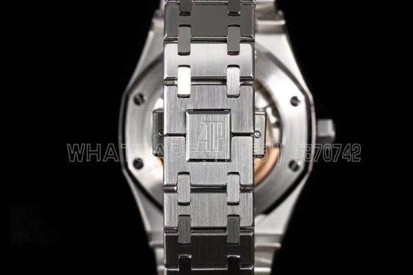 Audemars Piguet Royal Oak 15451ST 37mm Black Dial in Steel - Image 8