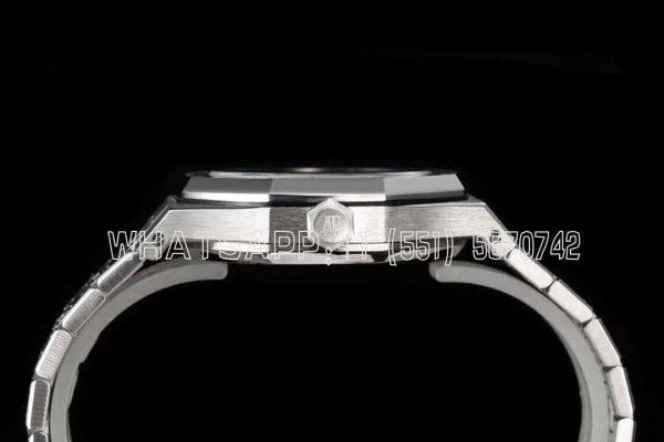 Audemars Piguet Royal Oak 15451ST 37mm Gray Dial in Steel - Image 6