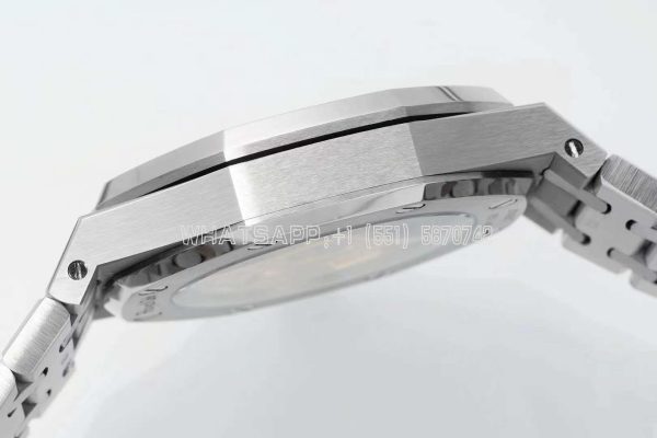 Audemars Piguet Royal Oak 15451ST 37mm Gray Dial in Steel with Diamond Bezel - Image 8