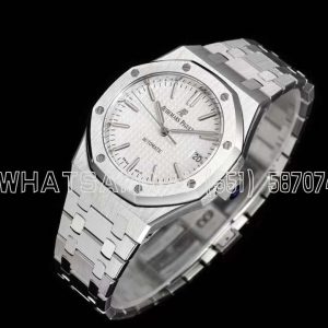Audemars Piguet Royal Oak 15451ST 37mm White Dial in Steel