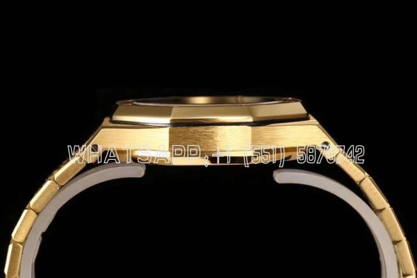 Audemars Piguet Royal Oak 15451ST 37mm White Dial in Yellow Gold - Image 7