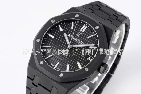 Audemars Piguet Royal Oak 15500 41mm Black Dial in PVD
